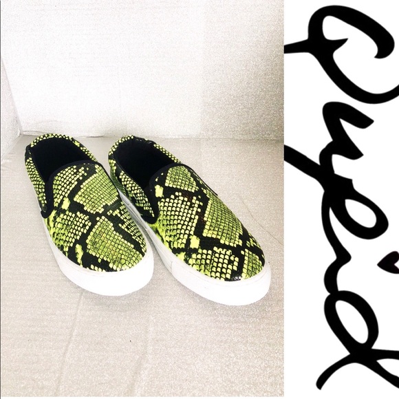 Qupid Shoes - SOLD 🛍NWOT Qupid platform neon green sneakers